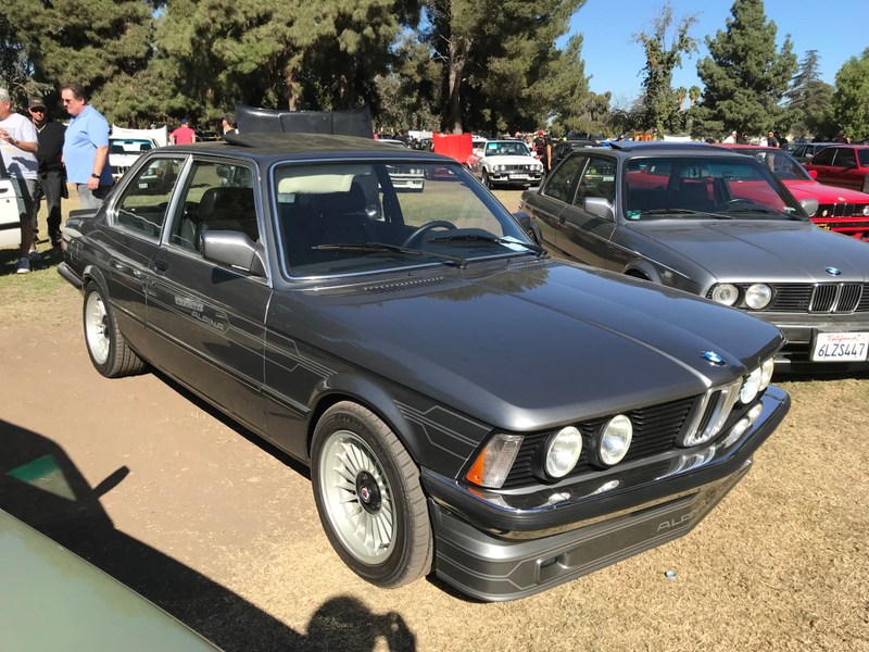 Illustration for article titled Classic BMW's In Van Nuys